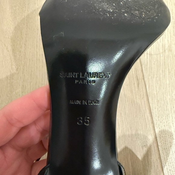 Saint Laurent Glossy Black Heels - Picture 4 of 7
